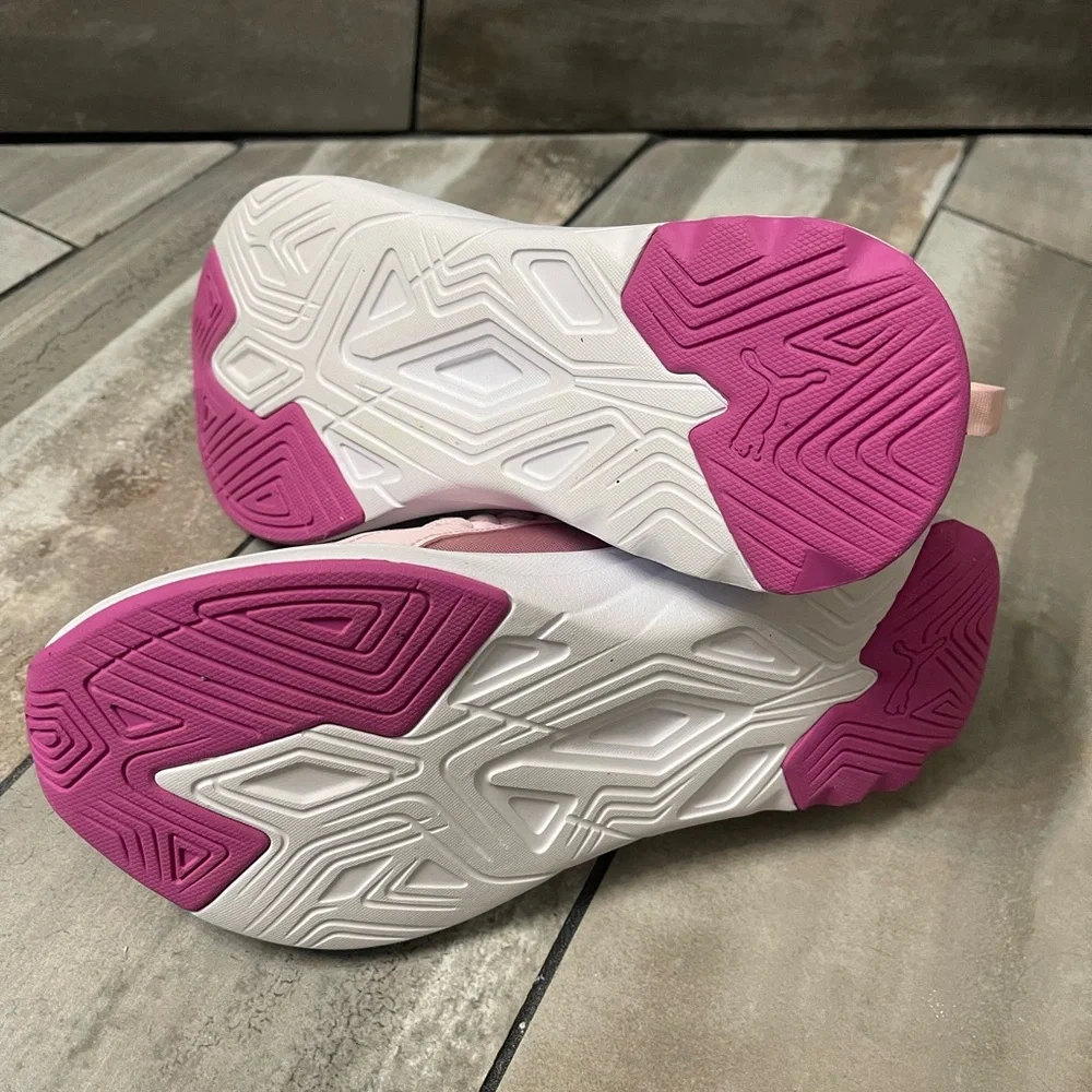 NWOB Puma Sofia Bleach Ombre athletic shoes - Picture 5 of 6